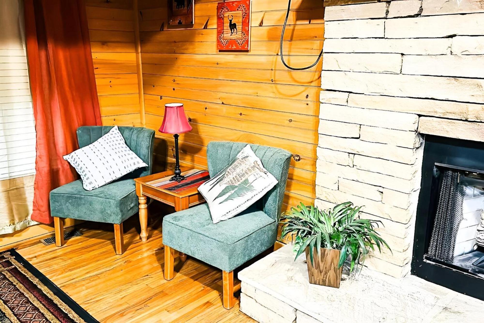 Prime Mountain Cabin - Near Galinburg Downtown Гатлинбург Экстерьер фото